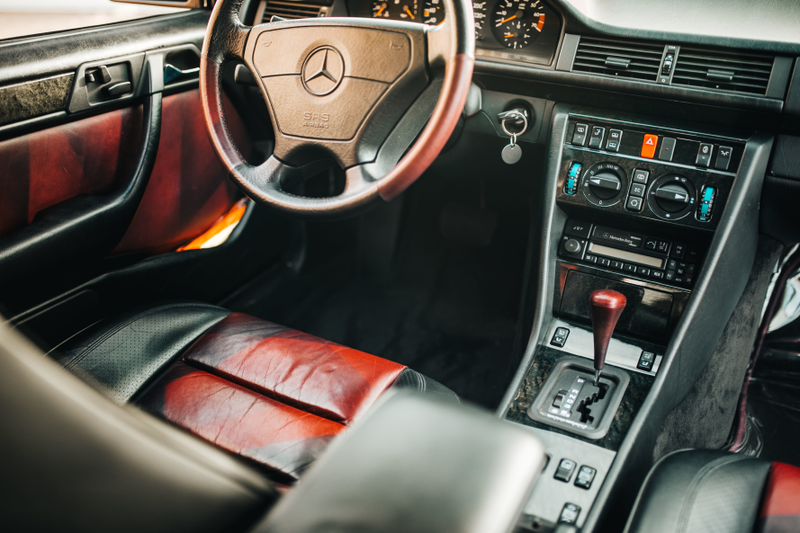 Illustration for article titled Here Are Some Awesome Archive Photos To Help You Remember The Mercedes-Benz 500E Was Totally Boss